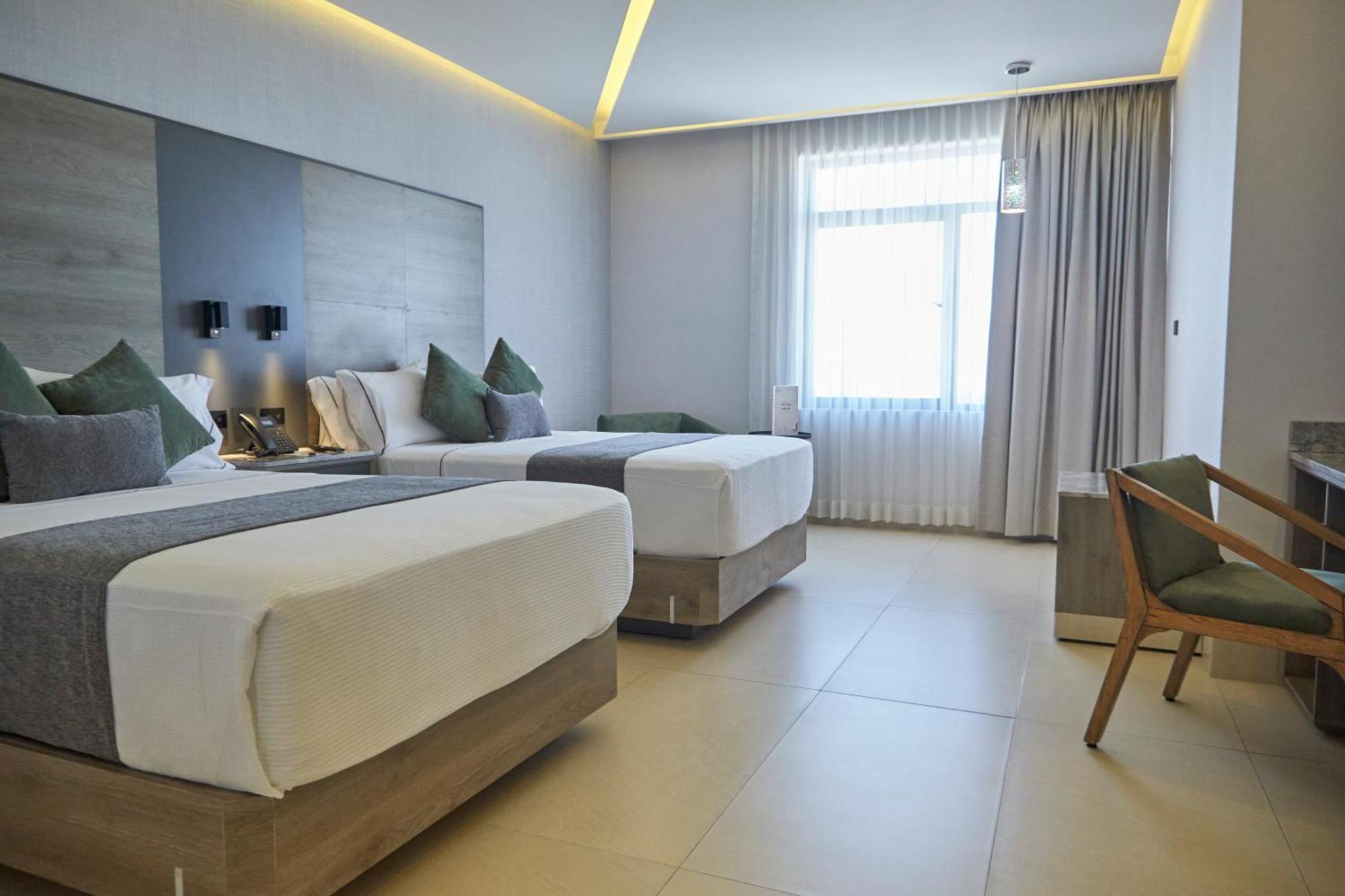 Hotel Antre Chapultepec Guadalajara Bagian luar foto